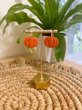 Load image into Gallery viewer, Orange Pumpkin Polymer Clay Earrings