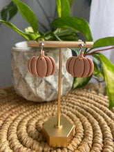 Load image into Gallery viewer, Pumpkin Polymer Clay Earrings
