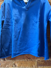 Load image into Gallery viewer, The Henley Pullover in BLUE