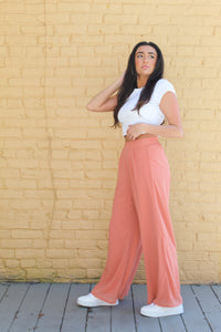 High-waisted Coral Bottoms