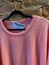 Load image into Gallery viewer, The Airflow Top in CORAL