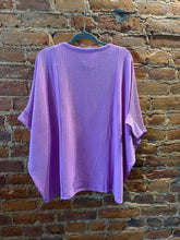 Load image into Gallery viewer, The Airflow Top in SPRING VIOLET