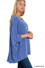 Load image into Gallery viewer, The Airflow Top in BLUE