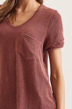Load image into Gallery viewer, The Pocket RIbbed Top in RUST