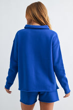 Load image into Gallery viewer, The Henley Pullover in BLUE