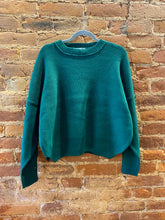 Load image into Gallery viewer, The Evergreen Sweater