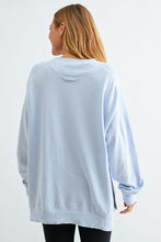 Load image into Gallery viewer, The Stitch-line Sweatshirt in Light Blue