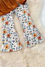 Load image into Gallery viewer, The Golden Floral Set