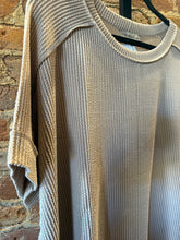 Load image into Gallery viewer, The Mocha Ribbed Top