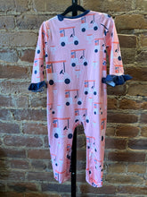 Load image into Gallery viewer, Golf Ruffle Zip Up