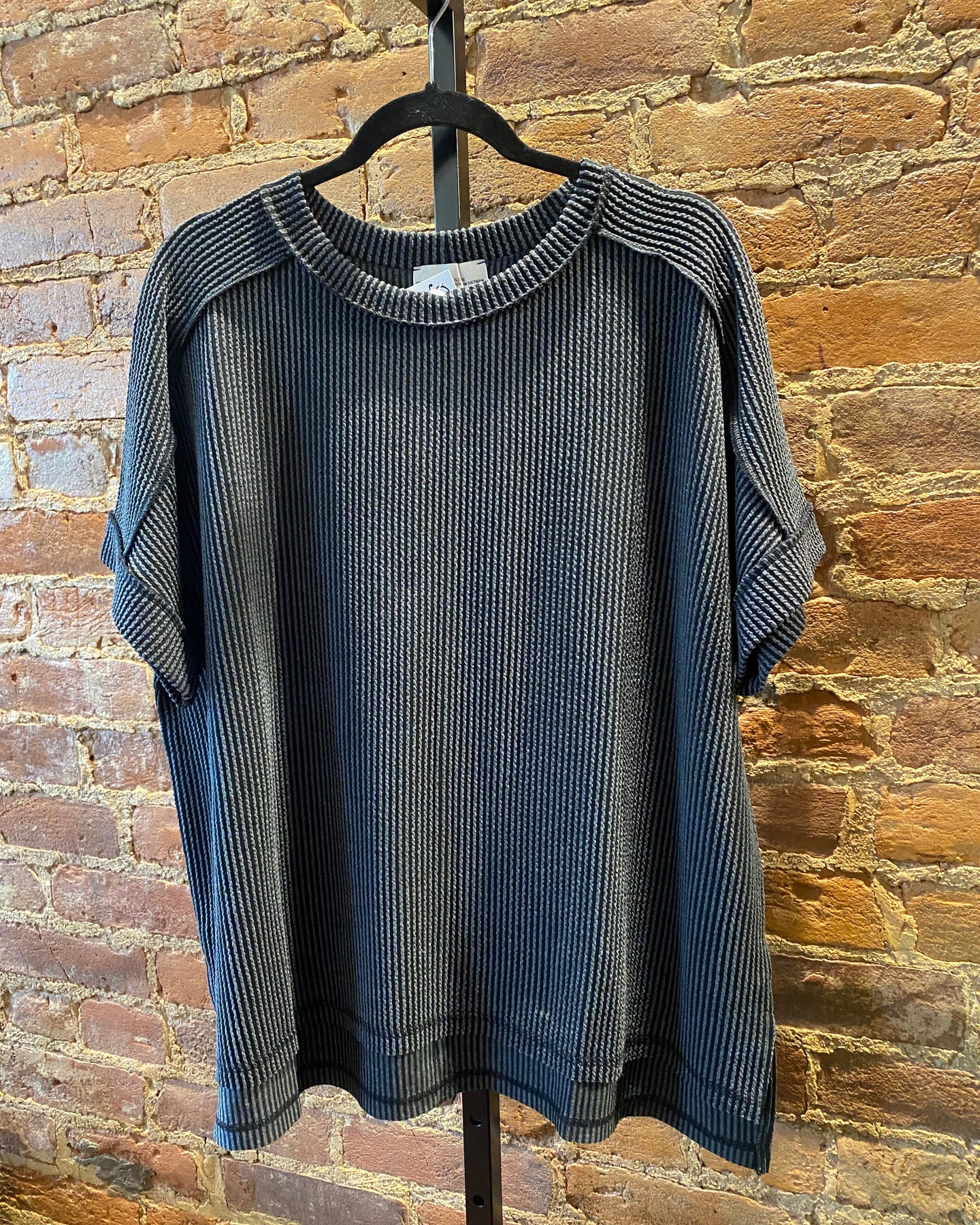 The Charcoal Ribbed Top