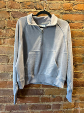 Load image into Gallery viewer, Gray Quarter Zip