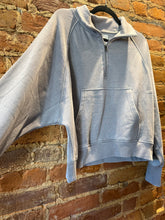 Load image into Gallery viewer, Gray Quarter Zip