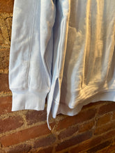 Load image into Gallery viewer, The Stitch-line Sweatshirt in Light Blue