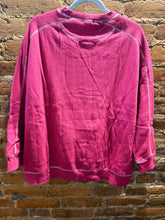 Load image into Gallery viewer, The Stitch-line Sweatshirt in Plum Pink