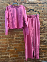 Load image into Gallery viewer, Mineral Wash Cotton Set in Plum Pink