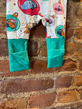 Load image into Gallery viewer, Christmas Cars Bamboo Zip up