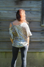 Load image into Gallery viewer, Cheetah Print Cold Shoulder Top
